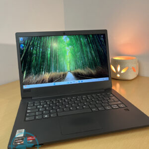 Notebook Lenovo Ryzen 5 8GB 256 NVME - Imagen 1