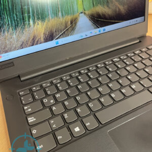 Notebook Lenovo Ryzen 5 8GB 256 NVME - Imagen 2