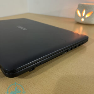 Notebook Asus i5 8th 8GB 250 SSD - Imagen 4