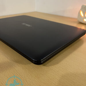 Notebook Asus i5 8th 8GB 250 SSD - Imagen 5