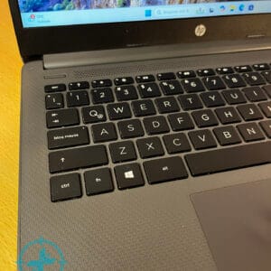 Notebook HP i5 10th 8GB 256 NVME - Imagen 2