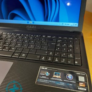 Notebook ASUS X55A Intel B830 4GB 240 SSD - Imagen 4