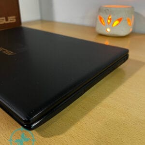 Notebook ASUS X55A Intel B830 4GB 240 SSD - Imagen 6