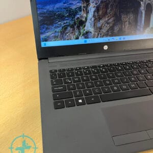 Notebook HP i3 10th 8GB 256 NVMe - Imagen 2