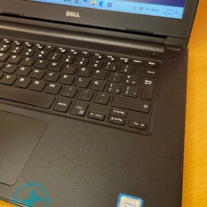 Notebook DELL Inspiron i3 7th 8GB 240 SSD - Imagen 3