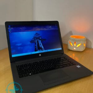 Notebook HP i3 7th 8GB 240 SSD - Imagen 1