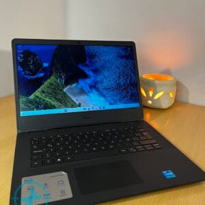 Notebook DELL i3 11th 8gb 256 NVMe - Imagen 1