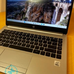 Notebook HP i7 10th 8GB 256 NVMe - Imagen 3