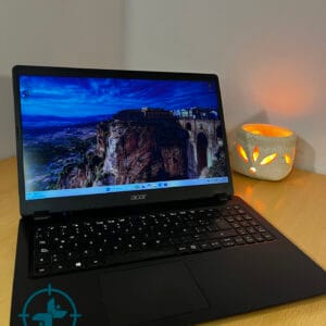 Notebook Acer i3 10th 8GB 256 NVMe - Imagen 1