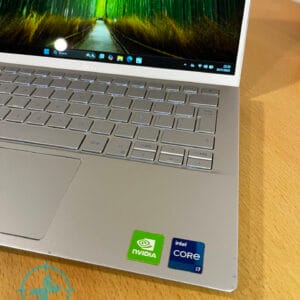 Notebook DELL i7 11th + NVIDIA 8GB 512 NVME - Imagen 3