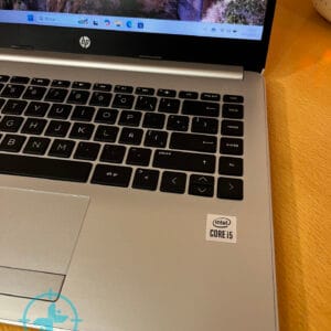 Notebook HP i5 10th 8gb 128 NVME - Imagen 3