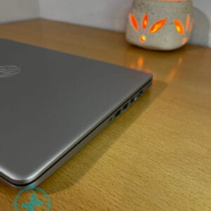 Notebook HP i5 10th 8gb 128 NVME - Imagen 4