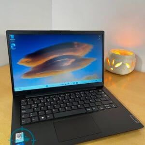 Notebook Lenovo i5 13th 8gb 512 NVME - Imagen 1